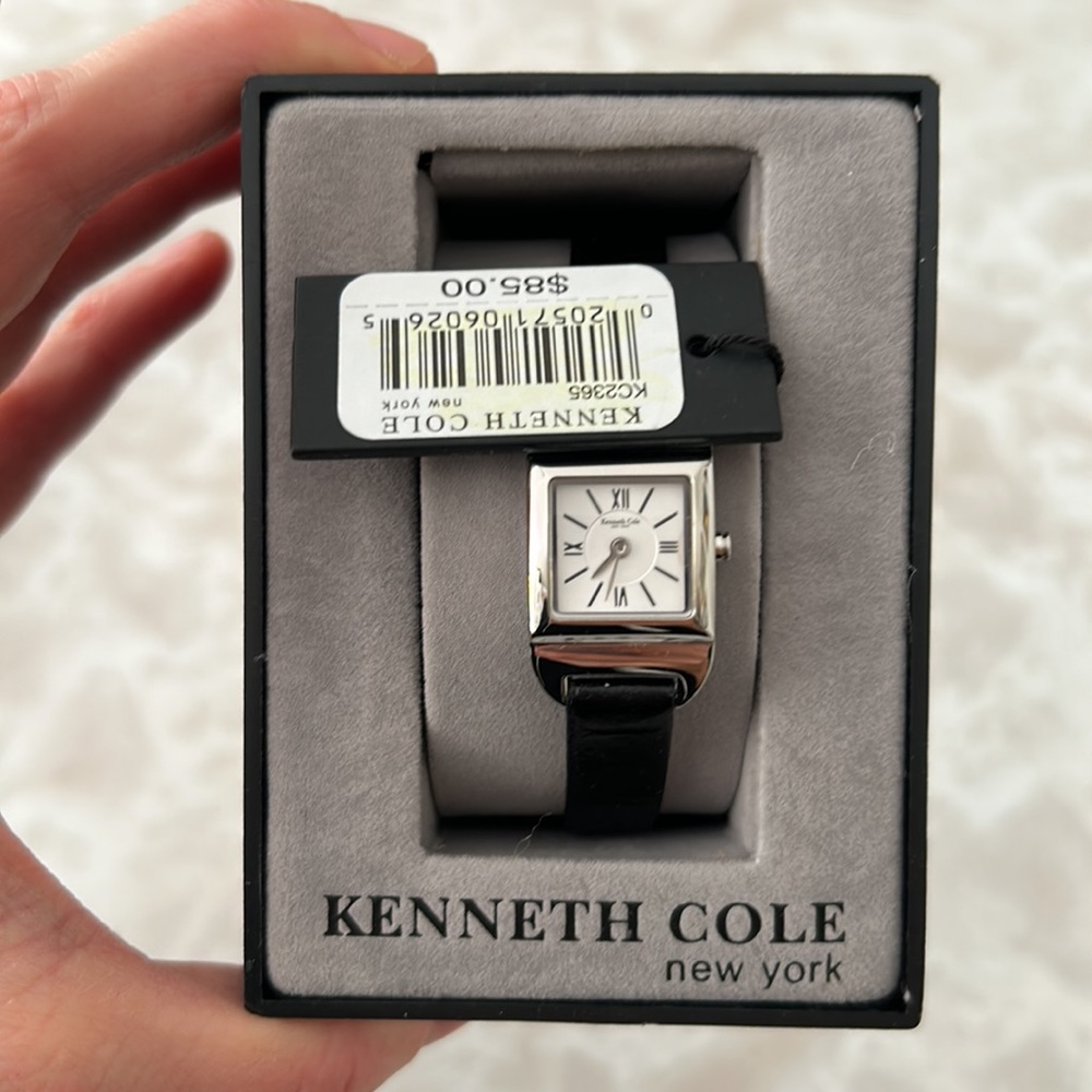 NWT Kenneth Cole New York wrist watch